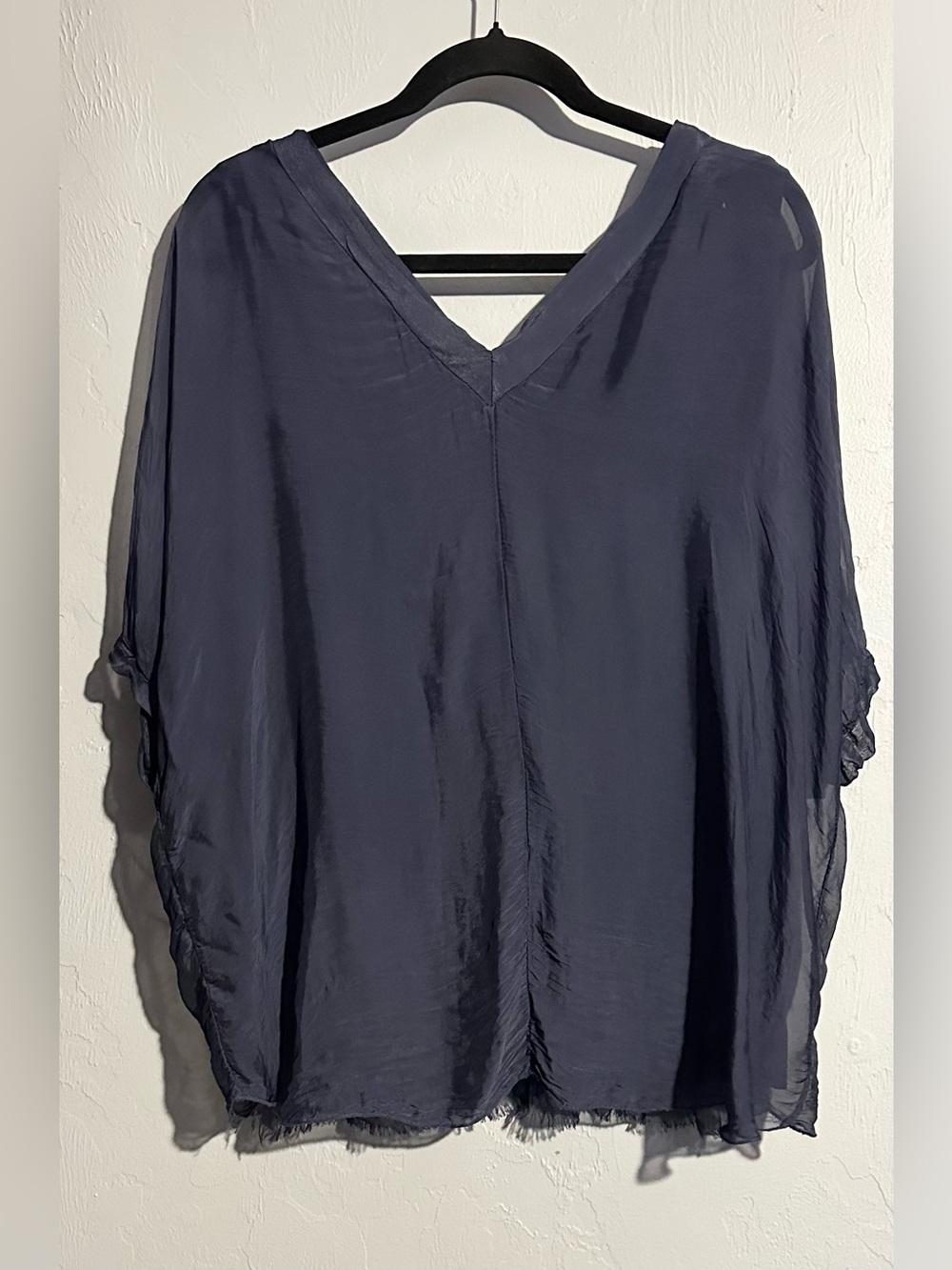 Gigi Moda Italian 100% Silk Relaxed V-Neck Layered Lagenlook Tunic Top Deep Navy